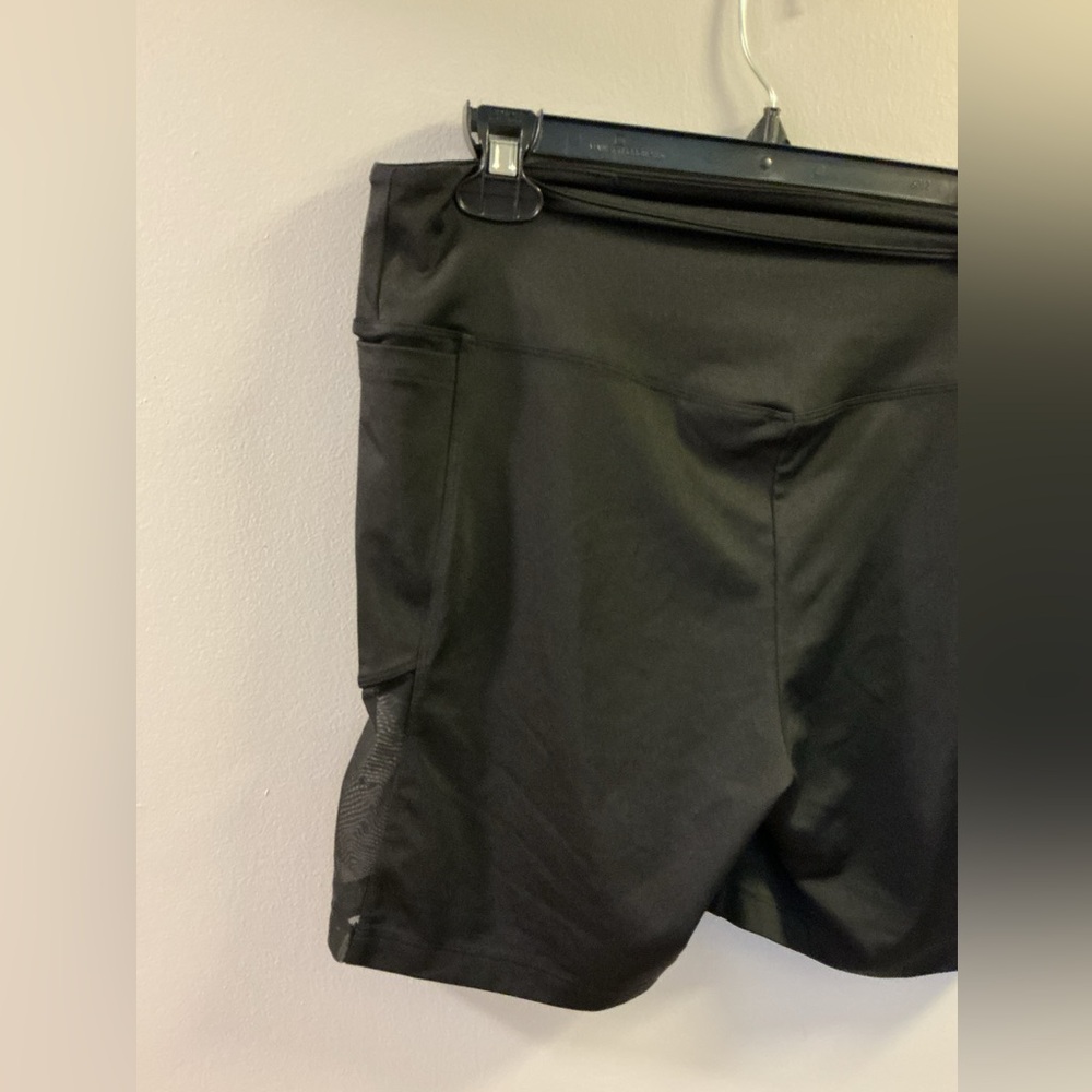 PINK Victoria’s Secret Women’s Shorts Black Size XL - Picture 11 of 12